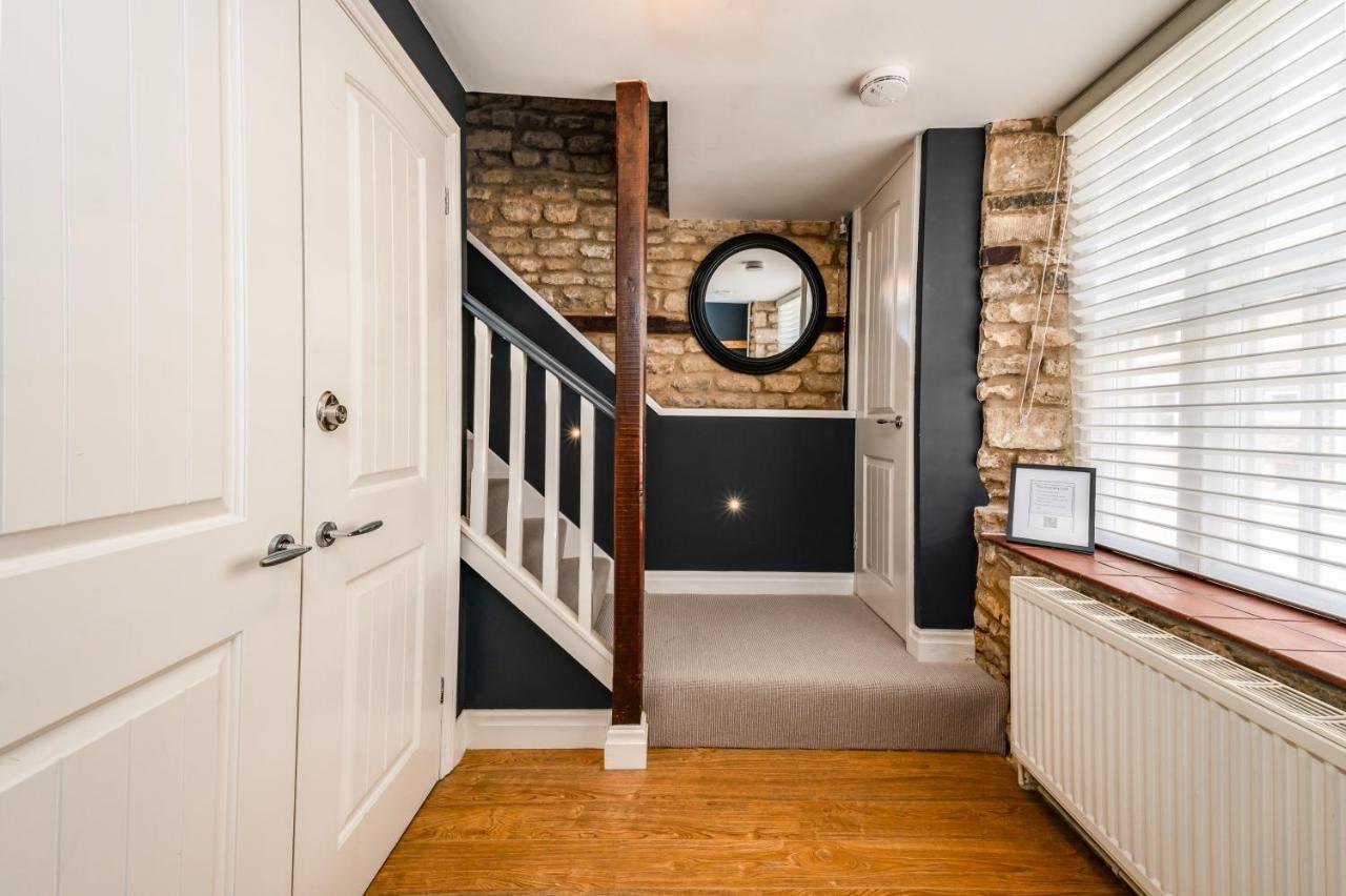 Luxury Town Centre Loft Apartment In Converted Granary Stamford Exteriér fotografie