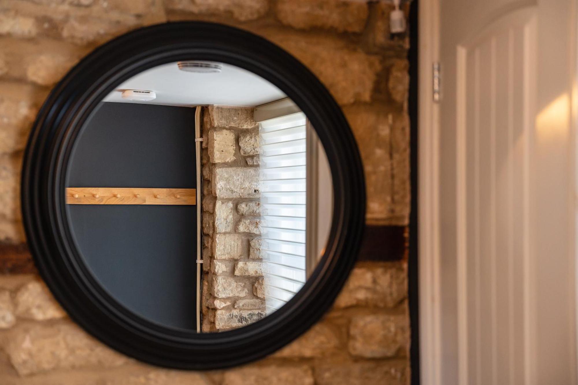 Luxury Town Centre Loft Apartment In Converted Granary Stamford Exteriér fotografie