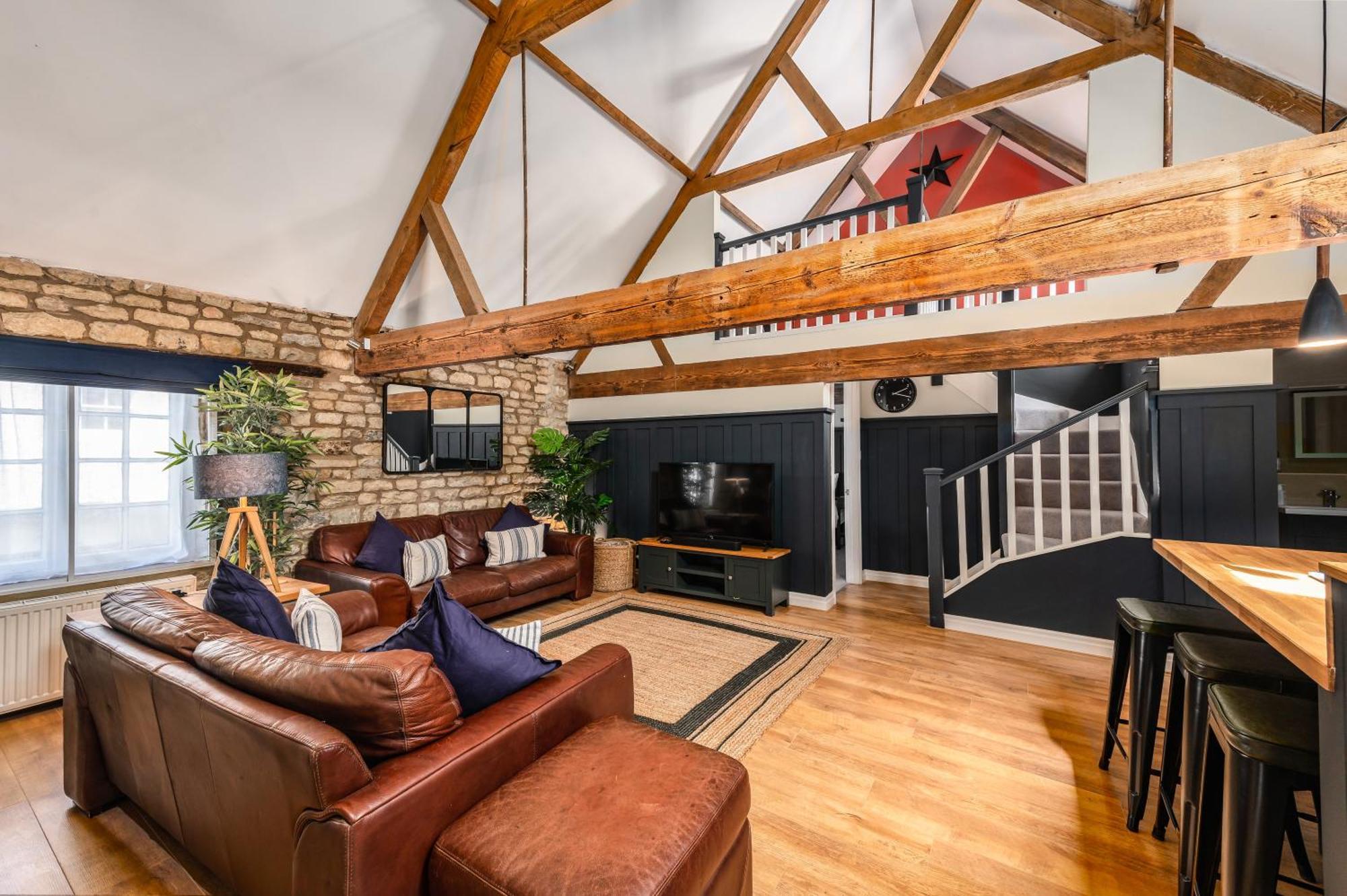 Luxury Town Centre Loft Apartment In Converted Granary Stamford Exteriér fotografie