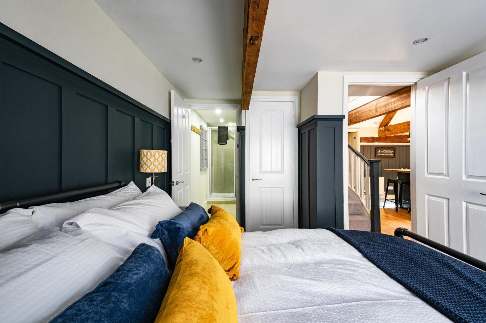 Luxury Town Centre Loft Apartment In Converted Granary Stamford Exteriér fotografie
