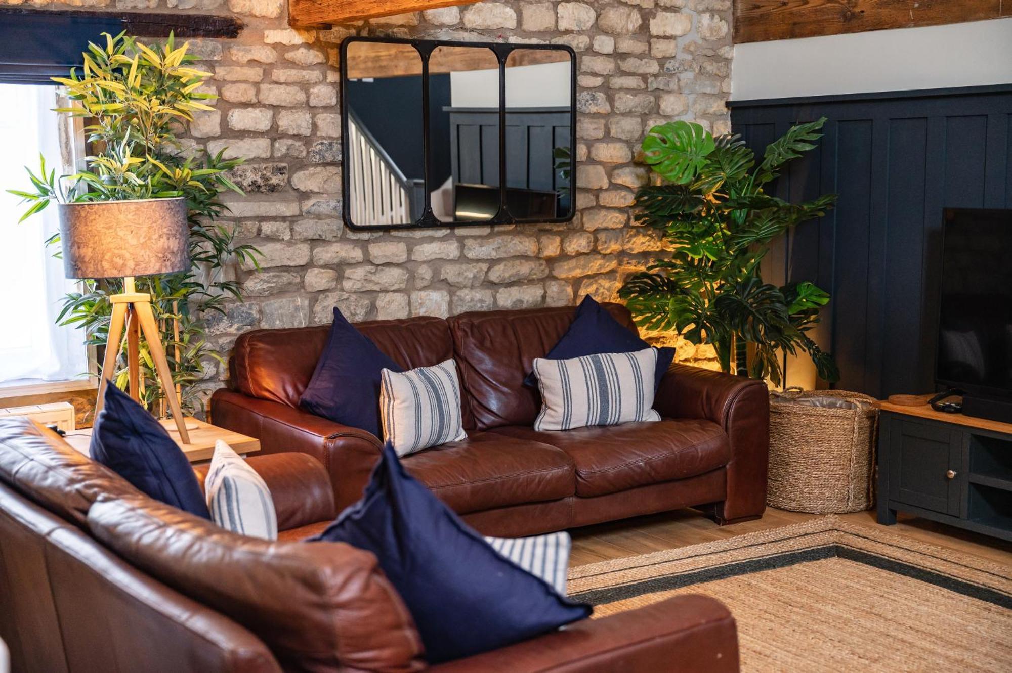 Luxury Town Centre Loft Apartment In Converted Granary Stamford Exteriér fotografie