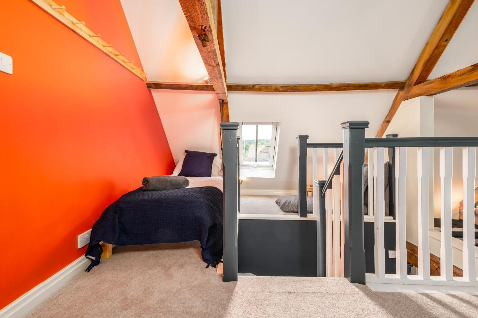 Luxury Town Centre Loft Apartment In Converted Granary Stamford Exteriér fotografie