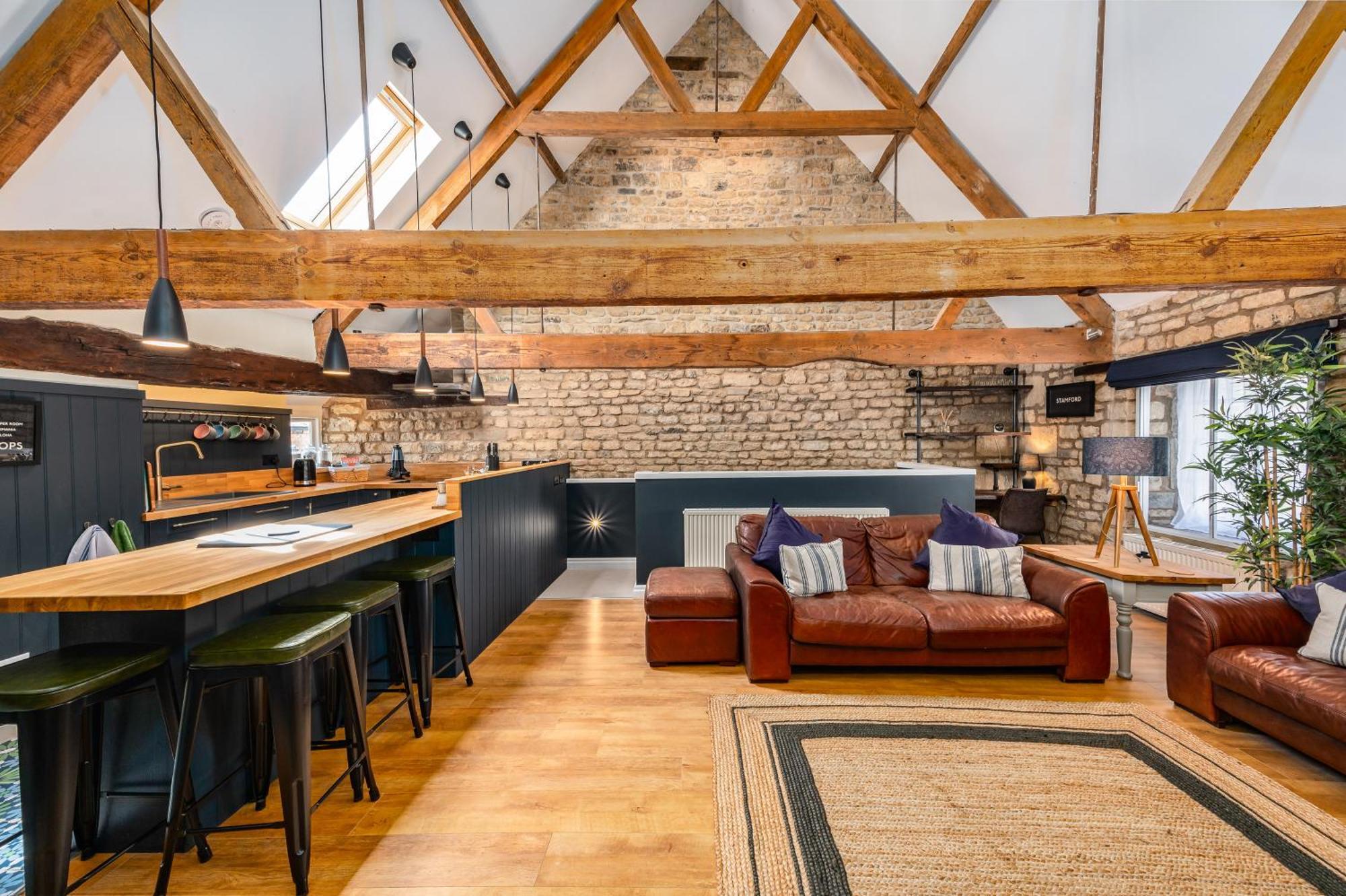 Luxury Town Centre Loft Apartment In Converted Granary Stamford Exteriér fotografie
