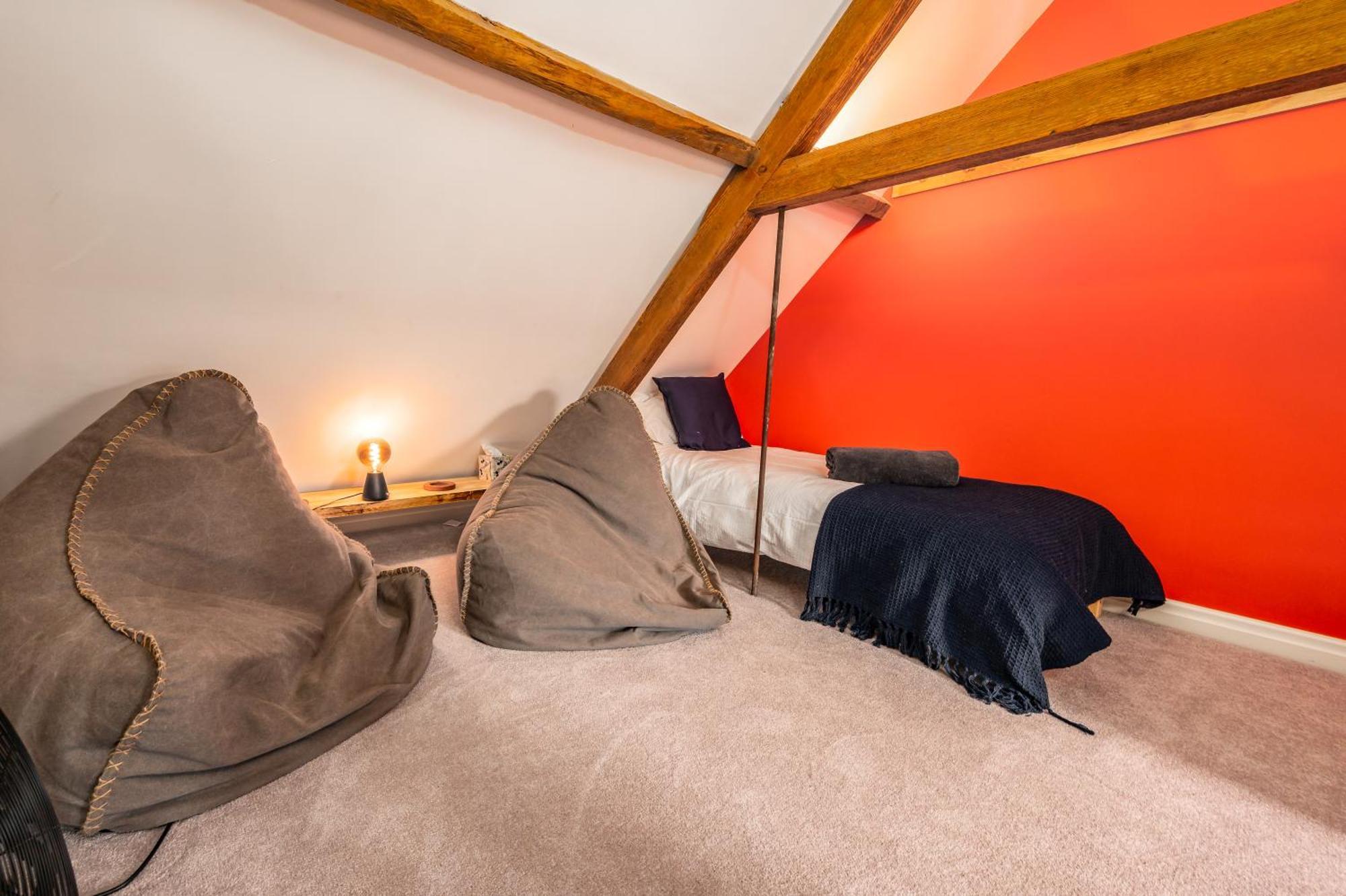 Luxury Town Centre Loft Apartment In Converted Granary Stamford Exteriér fotografie